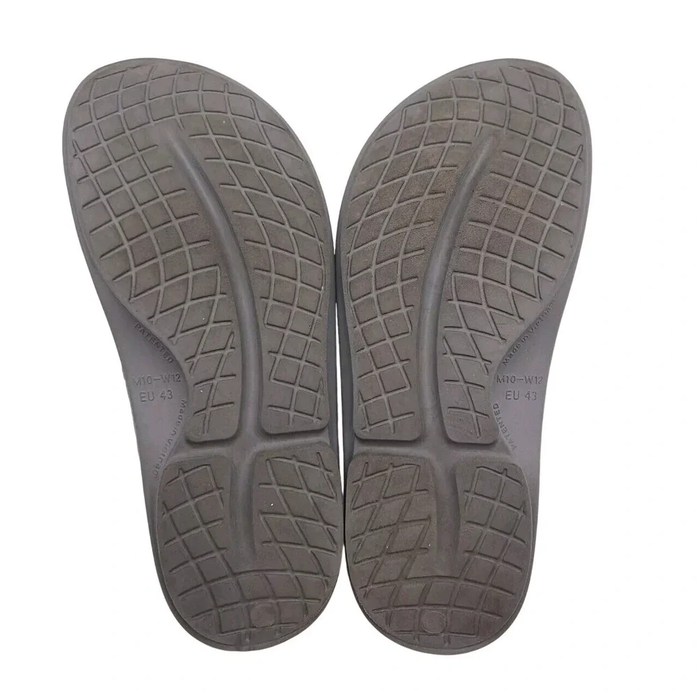 OOFOS Men's 10 Gray OOahh Recovery Slide Sandal‎ Sport Comfort Orthopedic Foam